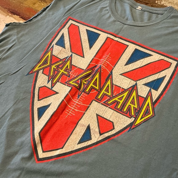 VINTAGE - Def Leppard Concert Tee - Picture 3 of 8